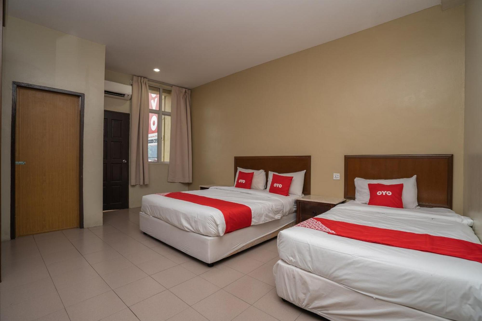 De Clinique Hotel Kampong Pasir Bogak Exterior photo