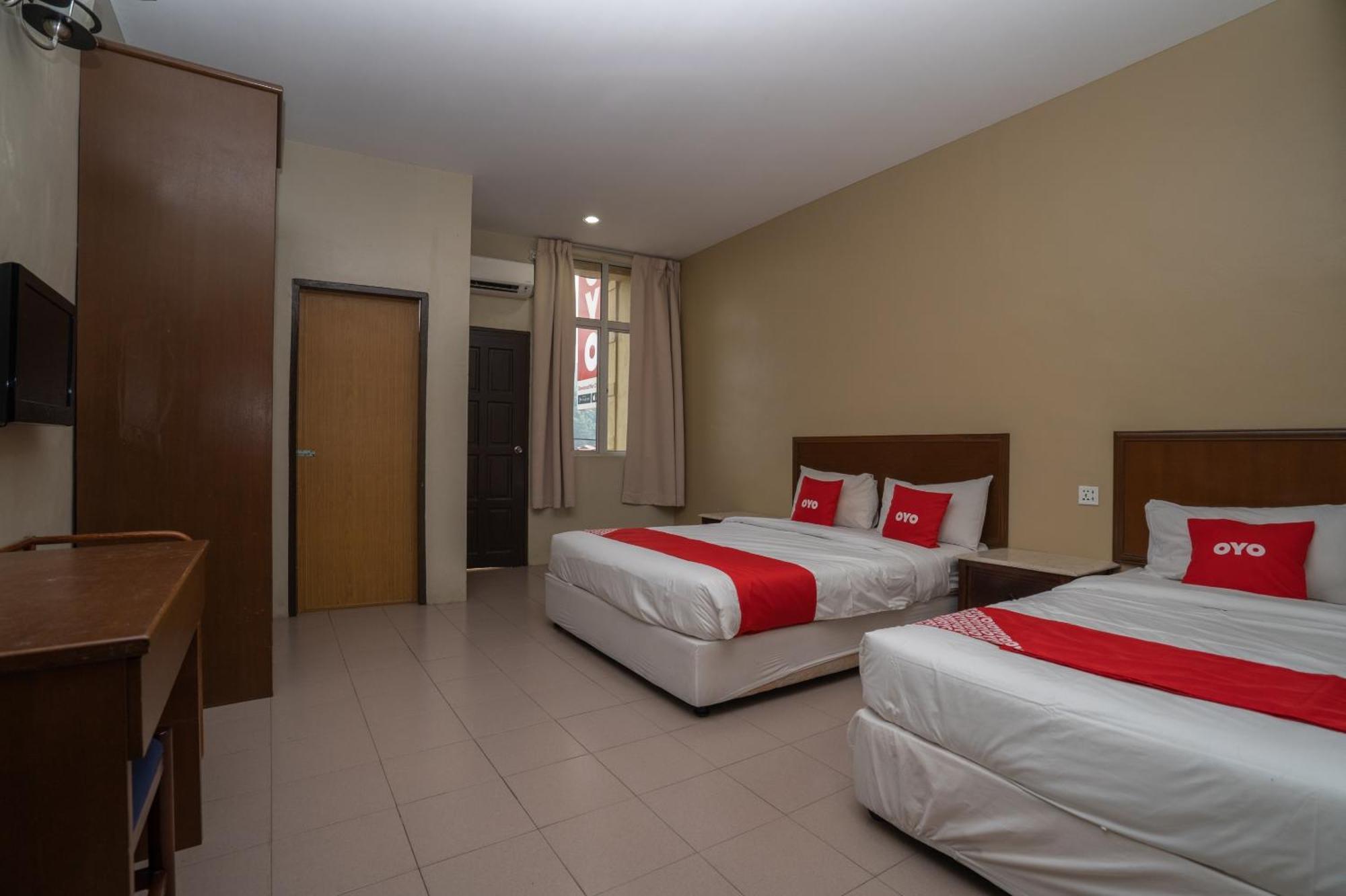 De Clinique Hotel Kampong Pasir Bogak Exterior photo