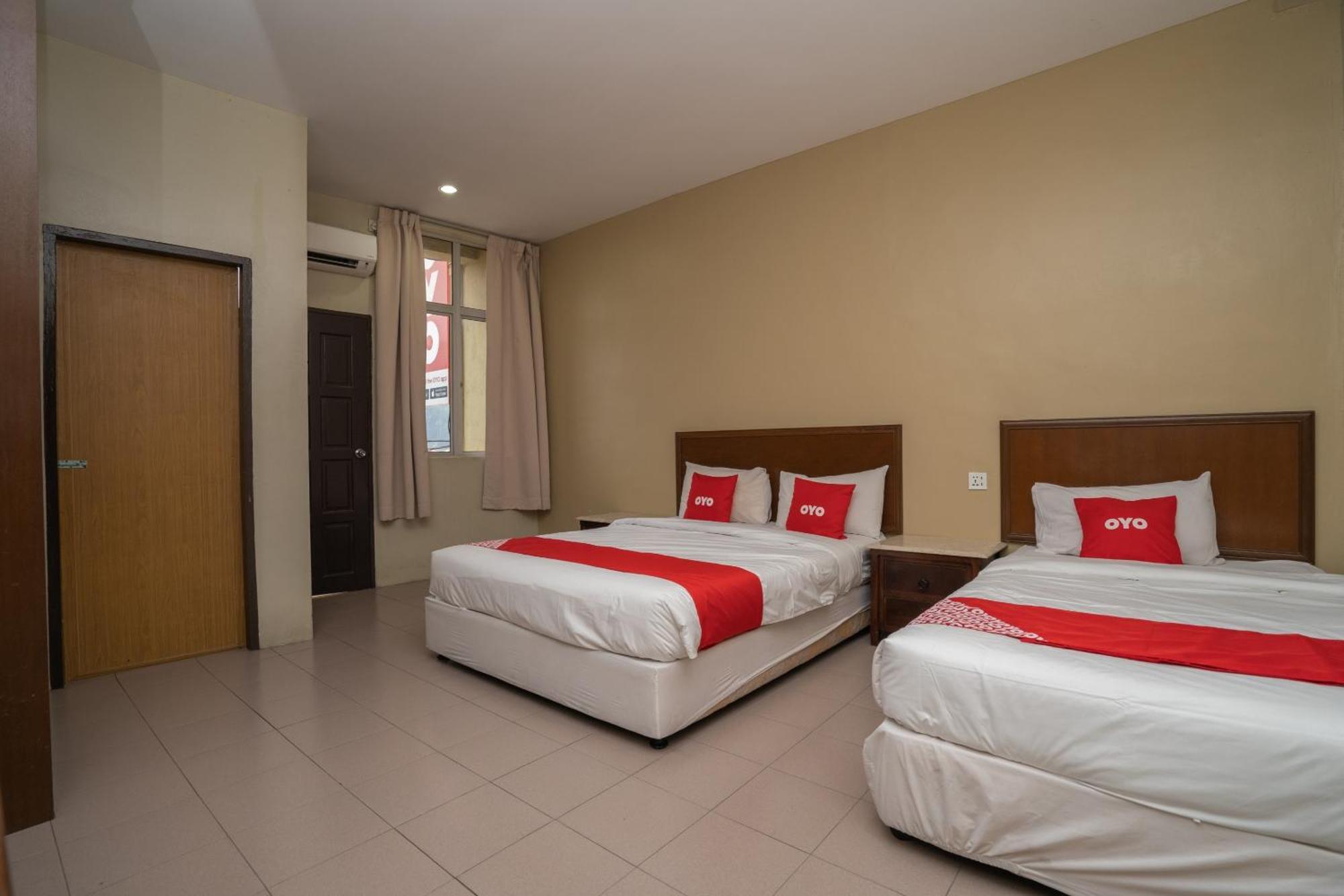 De Clinique Hotel Kampong Pasir Bogak Exterior photo